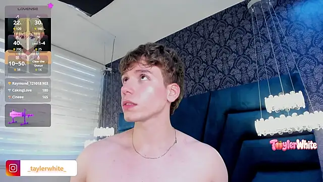 Živý XXX chat TaylerWhite