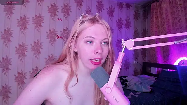 Cutie_Bambi's Live XXX Chat