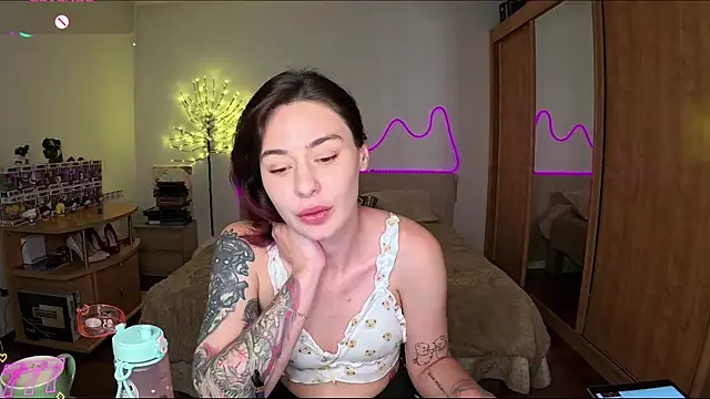 CamomileLil's Live XXX Chat