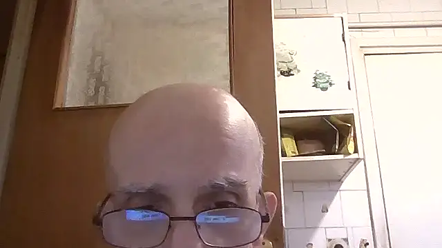 mariusica1@xh Live XXX-Chat
