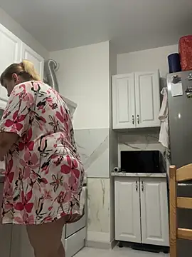 LanaSoftt's Live XXX Chat