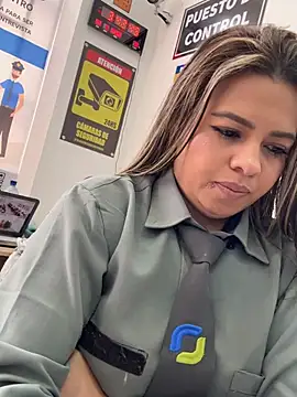 Chat +18 de Ariana-07 ao vivo