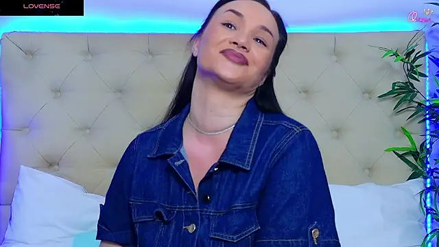 Daliya_ – Naživo XXX chat
