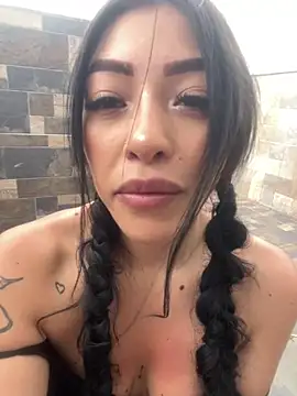دردشة DAKOTA_SAKURA الجنسية المباشرة
