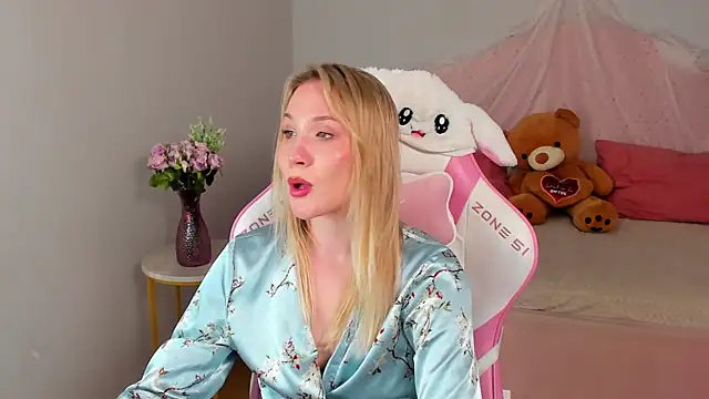 ElaraVoltage Obrolan Langsung XXX