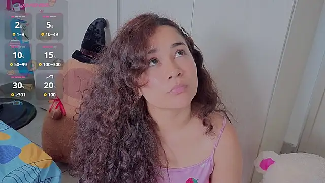 rossie_lanie_'s Live XXX Chat