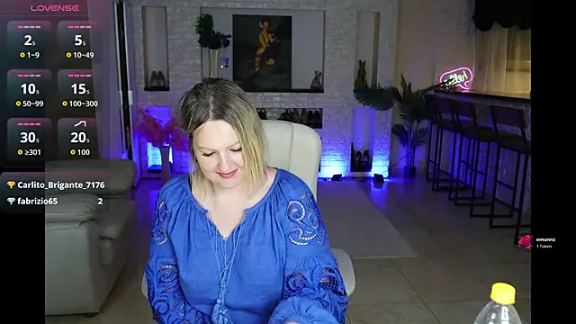 MariemLui's Live XXX Chat