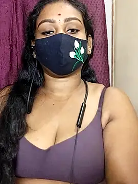 Chat XXX en directo de Tamil_Soniya