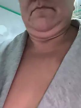 XXX chat uživo modela jusichka