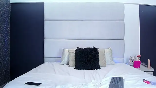 Czat XXX na żywo – CandyLuxury__