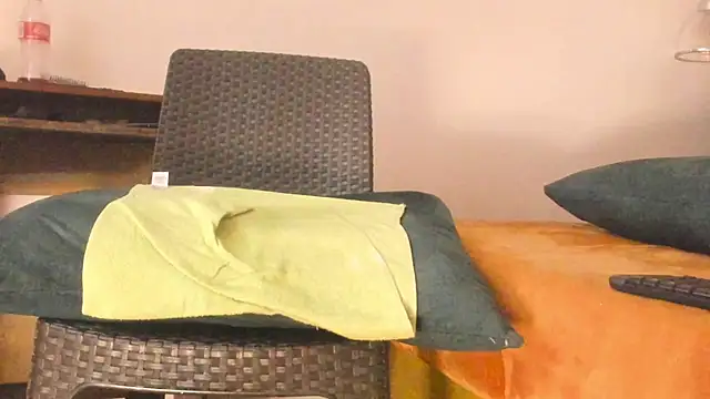 LADY-IN-BLACK's Live XXX Chat