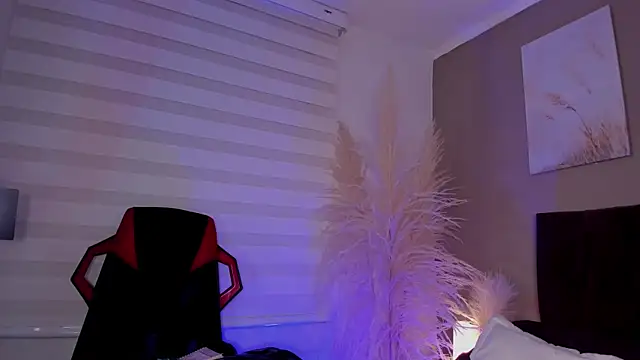 Alexander_Diazz Adlı Modelin Canlı XXX Sohbeti