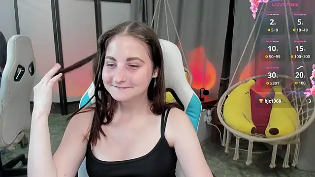 KiraDuvall's Live XXX Chat
