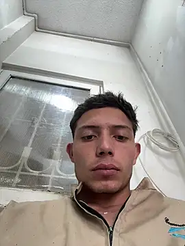 santiObrero – webcam-show