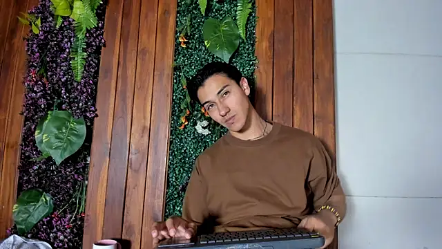 Andy_Joy_ Obrolan Langsung XXX