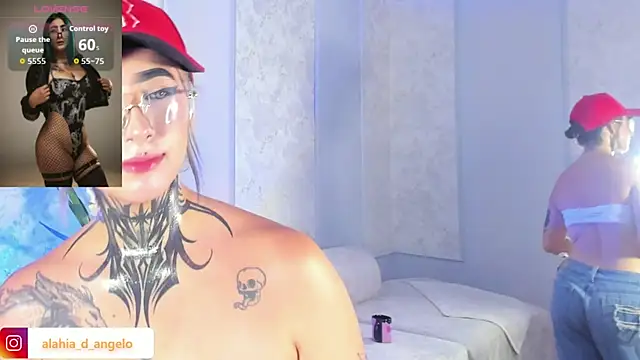 Alahia_Dangelo Adlı Modelin Canlı XXX Sohbeti
