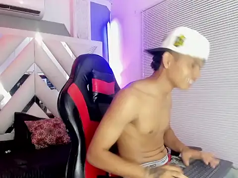 nova_mitchell7 élő XXX-chatje