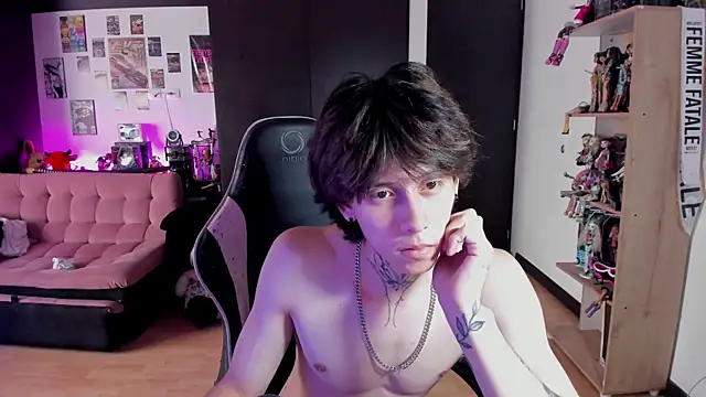 Chatroom XXX en direct de xIce_Boy