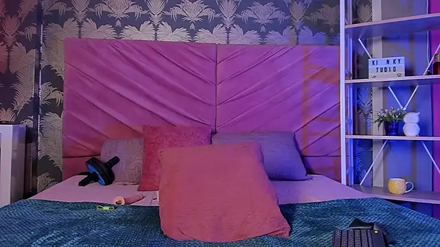 XXX chat uživo modela eloisa_moorgan
