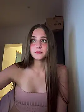 XXX chat uživo modela BellMeow_