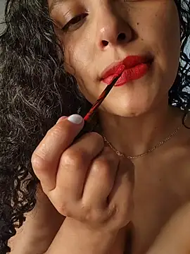 XXX chat uživo modela Lucy_Marin