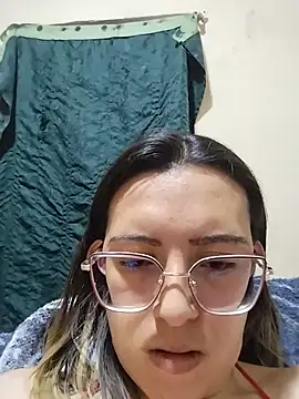 Greta_silber26's Live XXX Chat