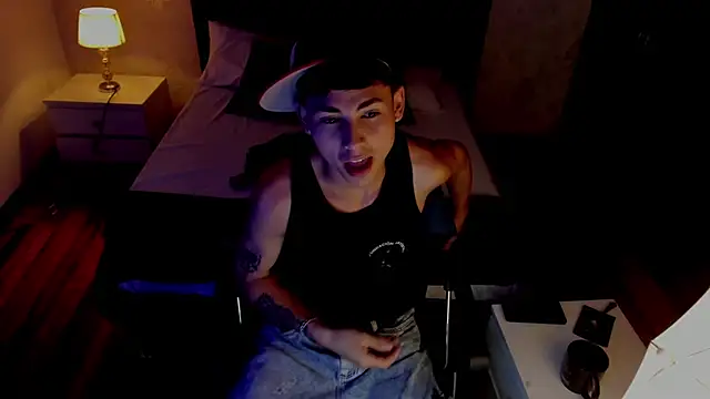 Chat XXX en directo de Liam_Adamms