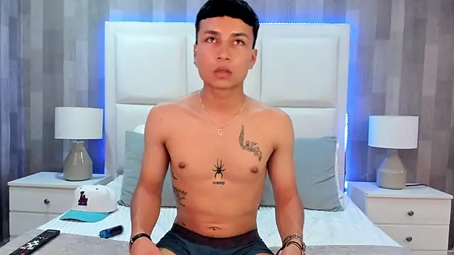 Chat XXX en directo de BlakeDam