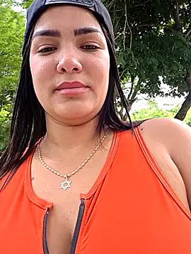 camiysebas21 live XXX chat