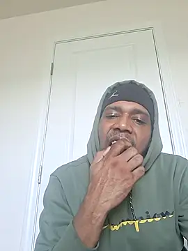 bigboytoy912's Live XXX Chat