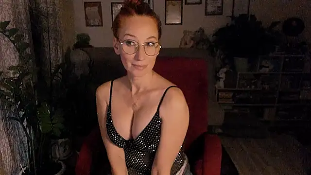 GingerVerdict's Live XXX Chat