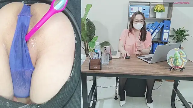 Lisa-sqiurt Obrolan Langsung XXX
