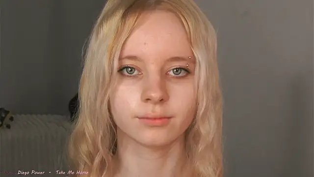 quake_123 Adlı Modelin Canlı XXX Sohbeti