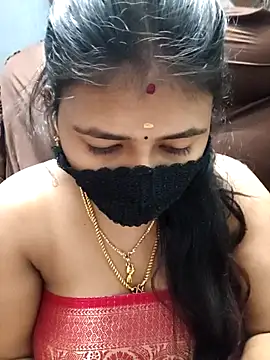 צ'אט XXX בשידור חי של Tamil_Lotus