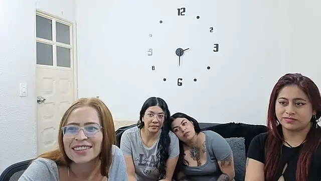 Chat XXX ao vivo de lesb_milf