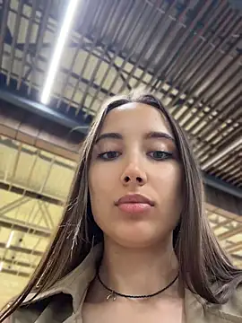ICrazyOneIRL Live XXX-chat