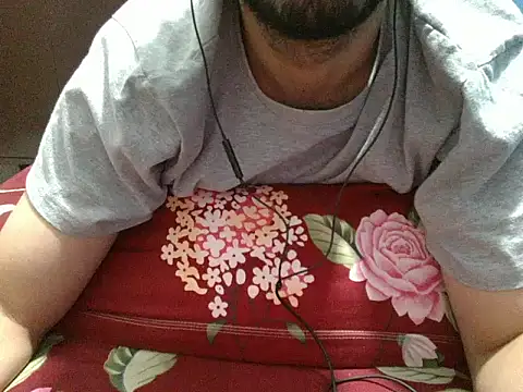 Precumboner লাইভ XXX চ্যাট