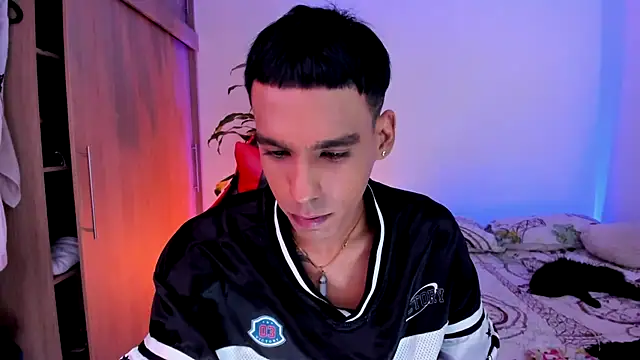 Živý XXX chat Damianwhite