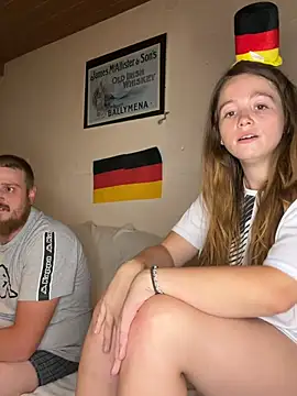 Rhyumii Live XXX-Chat