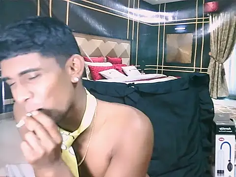 IndianThuggin Chat XXX live