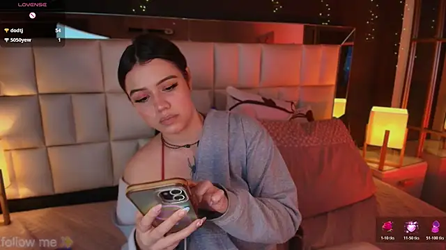 צ'אט XXX בשידור חי של emmy_wattsoon