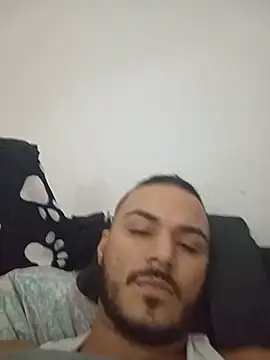 Edneishenrique Webcamshow