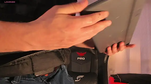 connorsmiith 即時 XXX 聊天