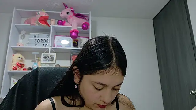KOREN_JALAA's Live XXX Chat