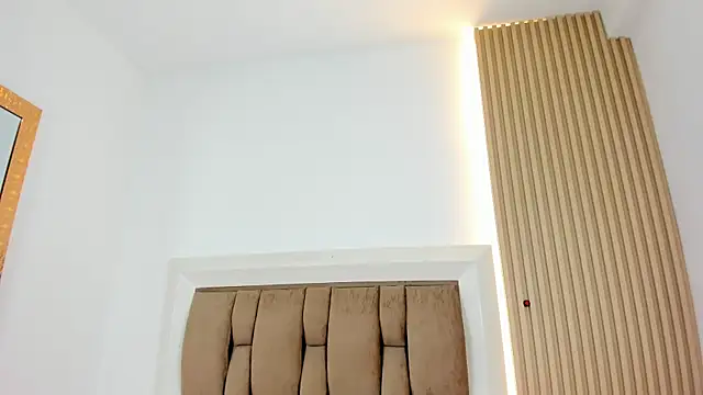 luna_bellucci 现场XXX聊天