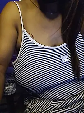 Desi_Maya69 Chat XXX live