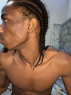 XXX chat uživo modela Jassielde26