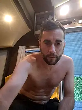 HotMan69- Live XXX-Chat