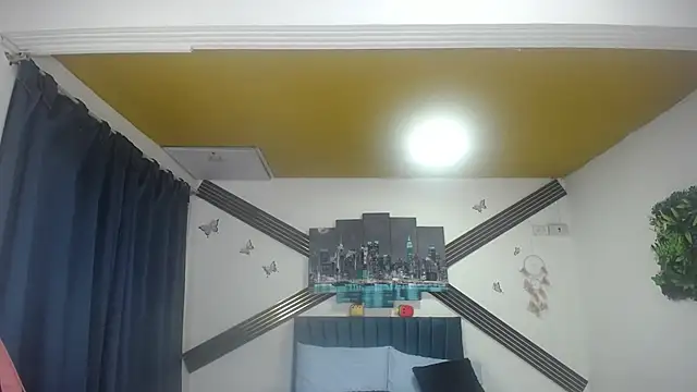 Zalomme Adlı Modelin Canlı XXX Sohbeti