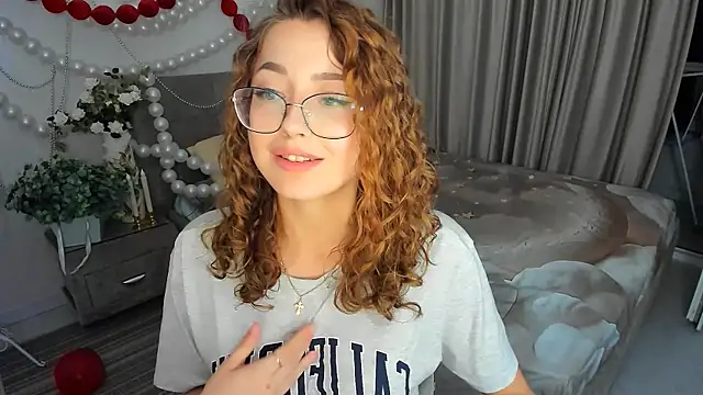 SereneFlame's Live XXX Chat
